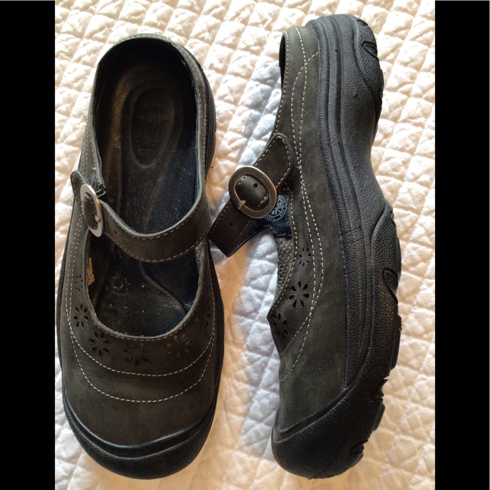 Keen Suede Mary Jane Hiking Outdoor Shoes 7.5